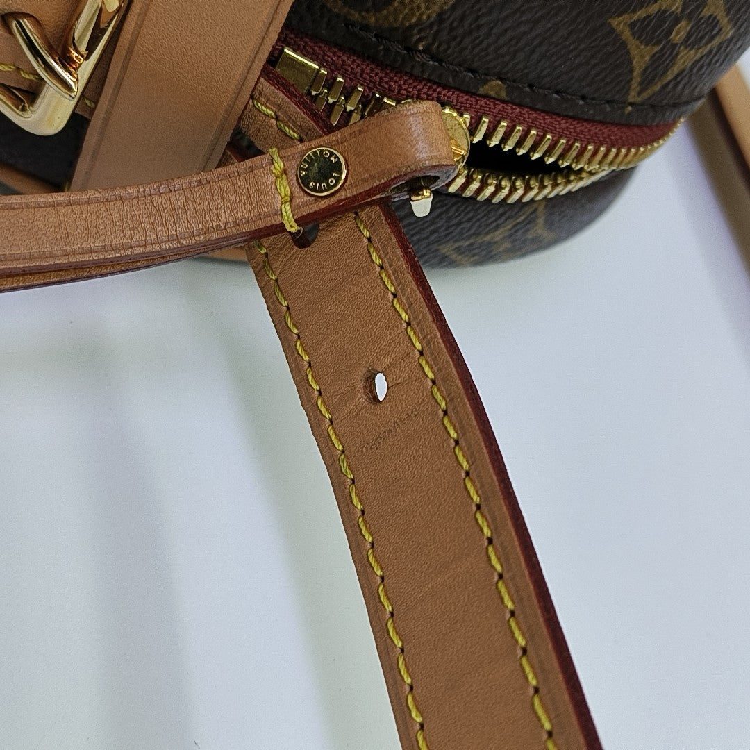 BOITE CHAPEAU PM Monogram Coated Canvas Brown