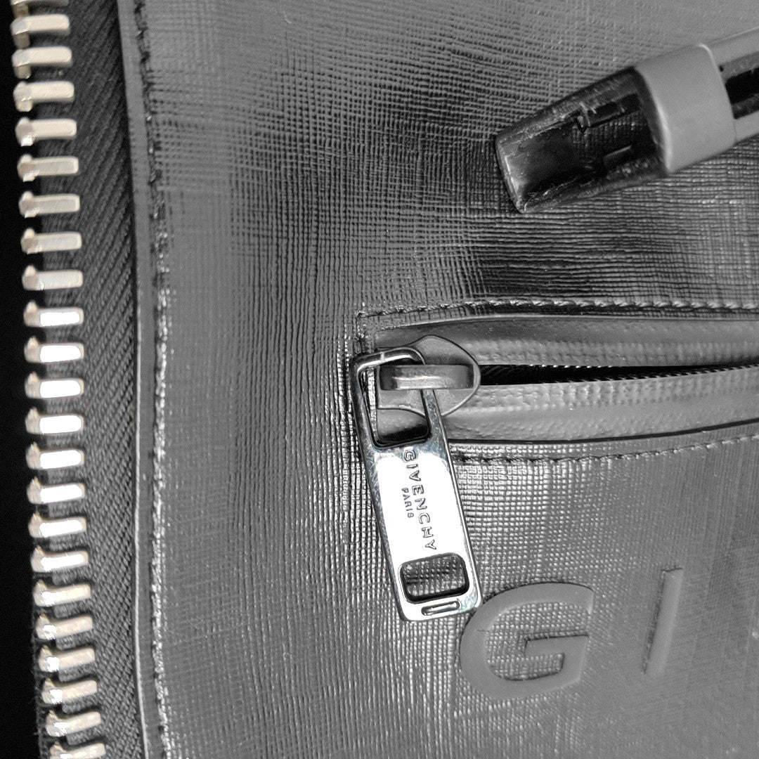 Coated Canvas Black