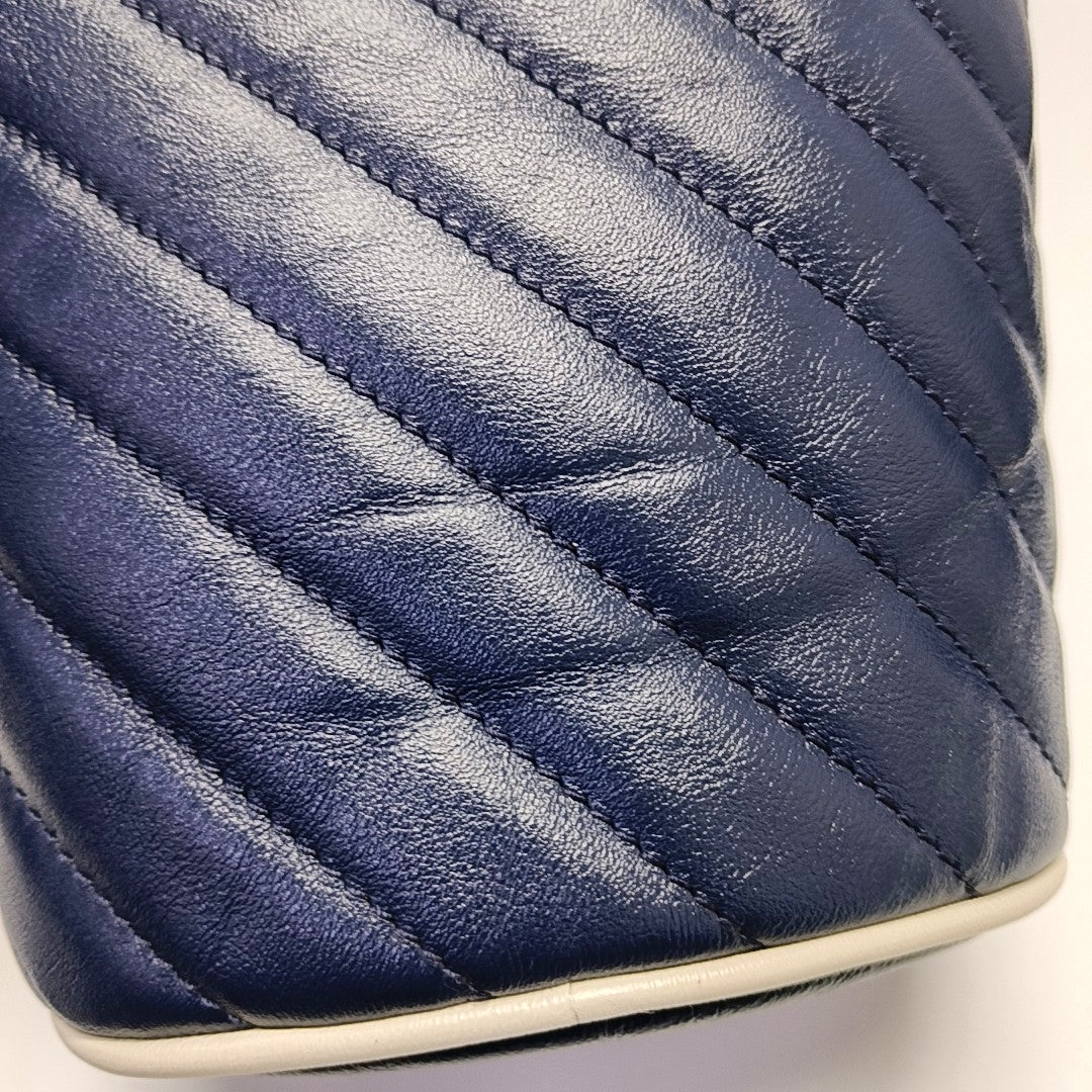 Authenticated pre-owned  GG Marmont Mini Quilted Calfskin Blue - Bucket Bag at Looply