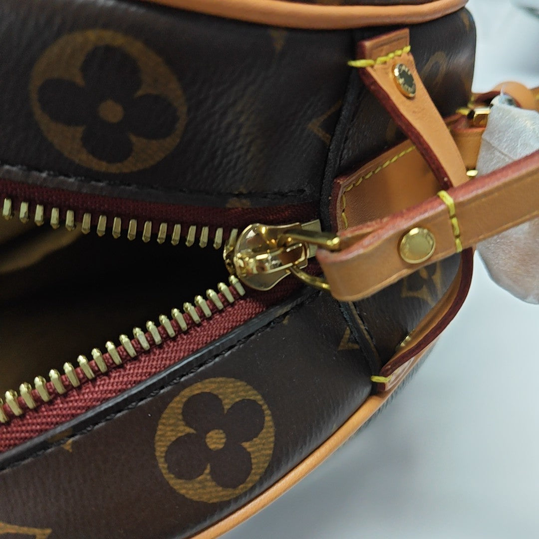 BOITE CHAPEAU MM Monogram Coated Canvas Brown