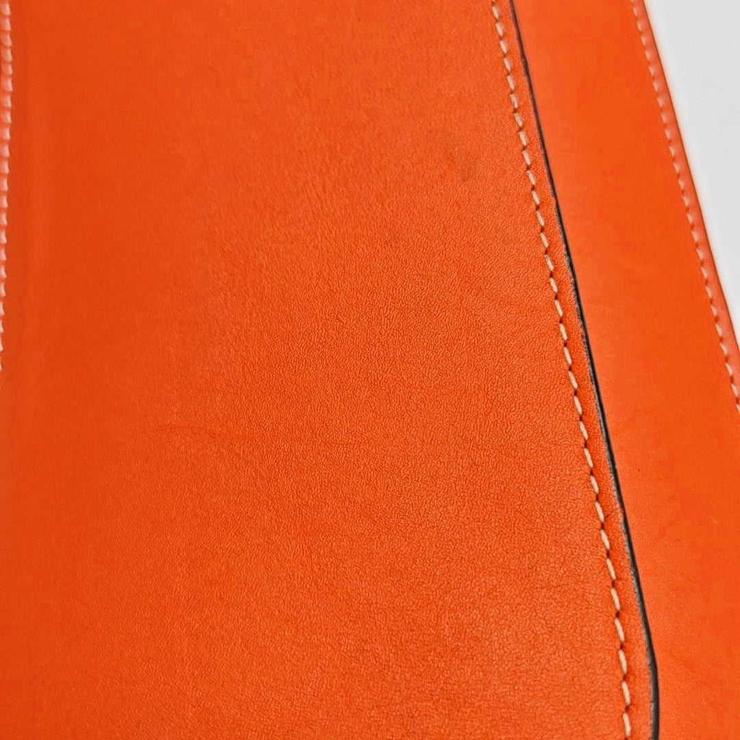 Authenticated pre-owned  Gate Calfskin Orange - Shoulder Bag at Looply