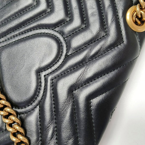 GG Marmont Medium Quilted Calfskin Black