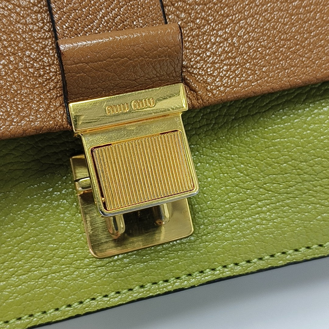 Miu Lady Calfskin Green