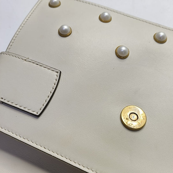Queen Margaret Mini Calfskin White