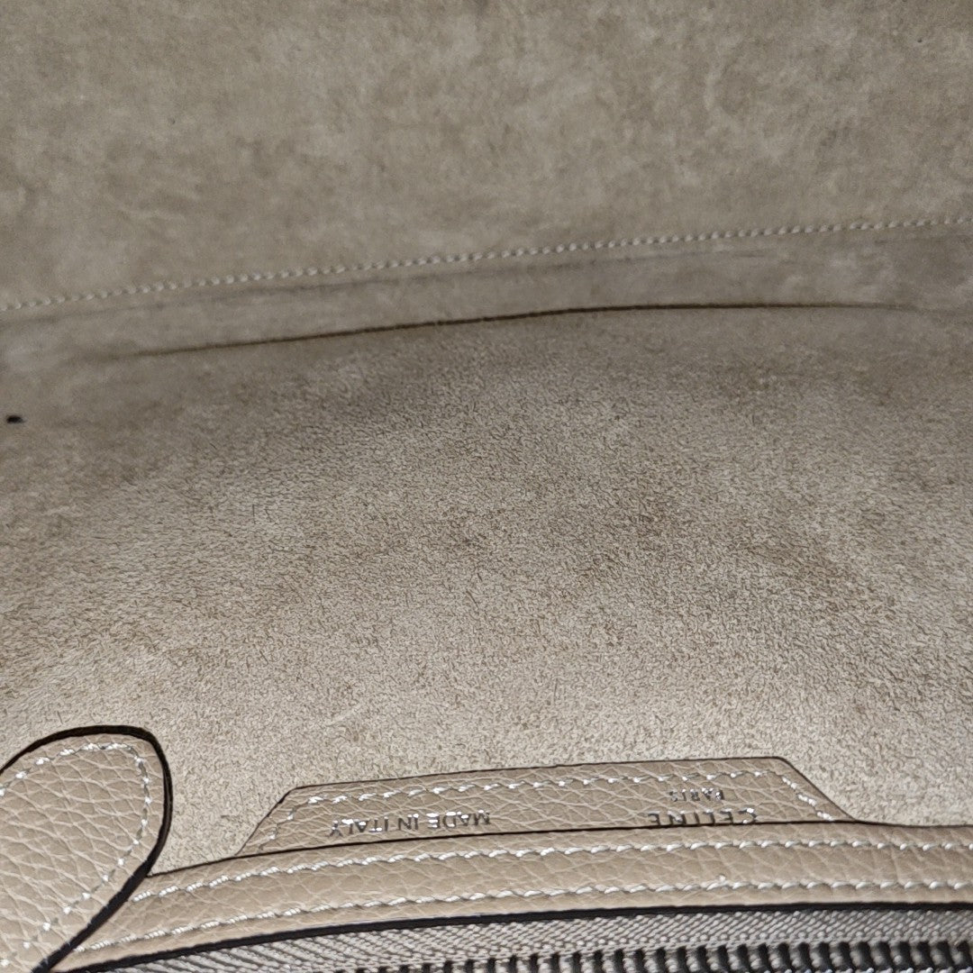 Authenticated pre-owned  LUGGAGE Calfskin Brown - Tote Bag at Looply