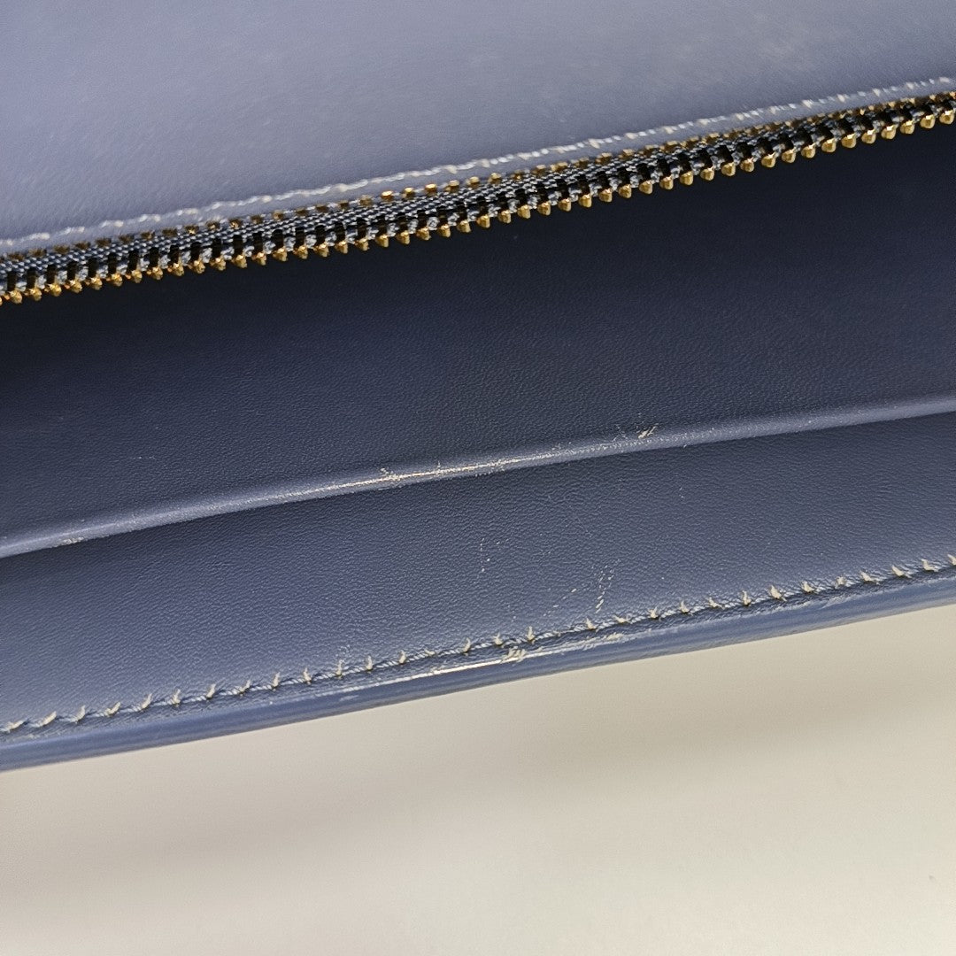 30 Montaigne Calfskin Blue