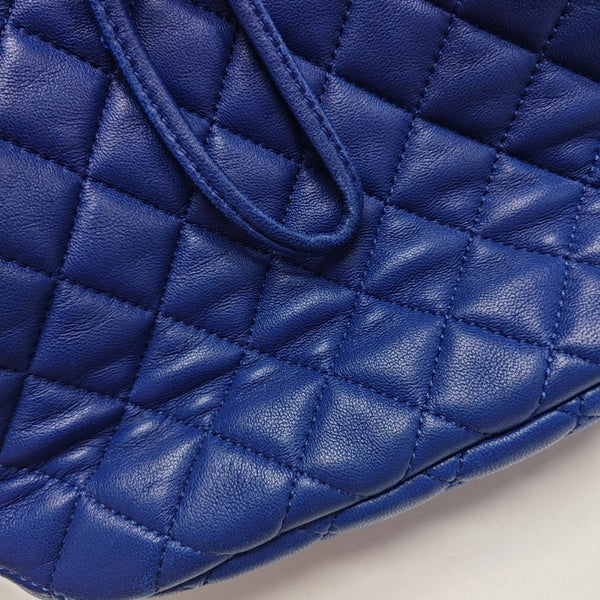 URBAN SPIRIT Small Quilted Lambskin Blue