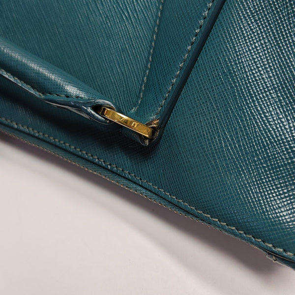 Galleria Medium Saffiano Calfskin Green