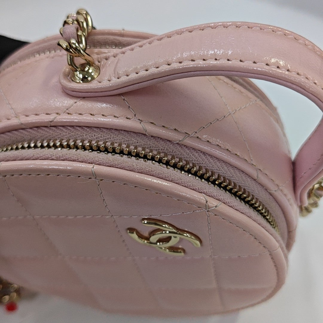 ROUND Quilted Lambskin Pink