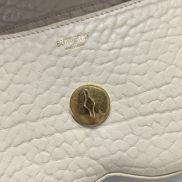 CHESS Calfskin White