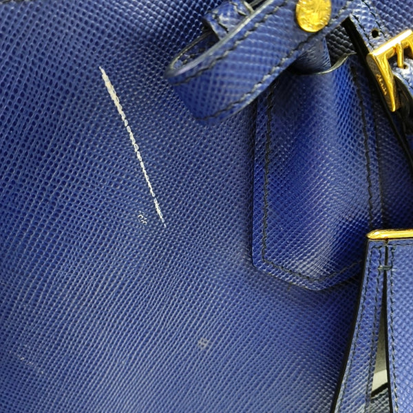 Authenticated pre-owned  Double Saffiano Calfskin Blue - Tote Bag at Looply