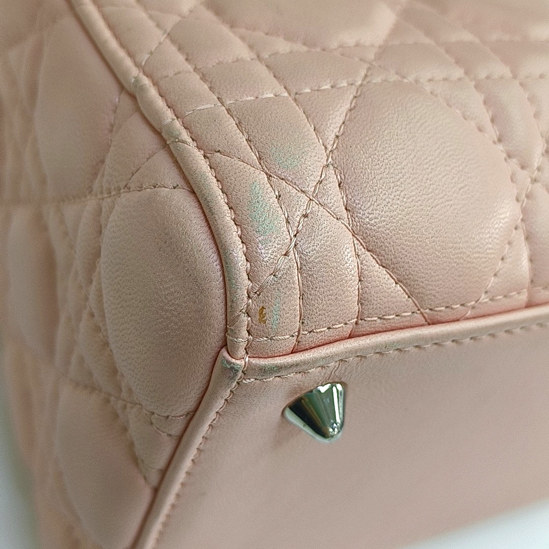 Lady Dior Mediana Piel de Cordero Rosa