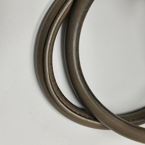 LUGGAGE Calfskin Brown