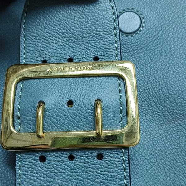 Buckle Medium Calfskin Green