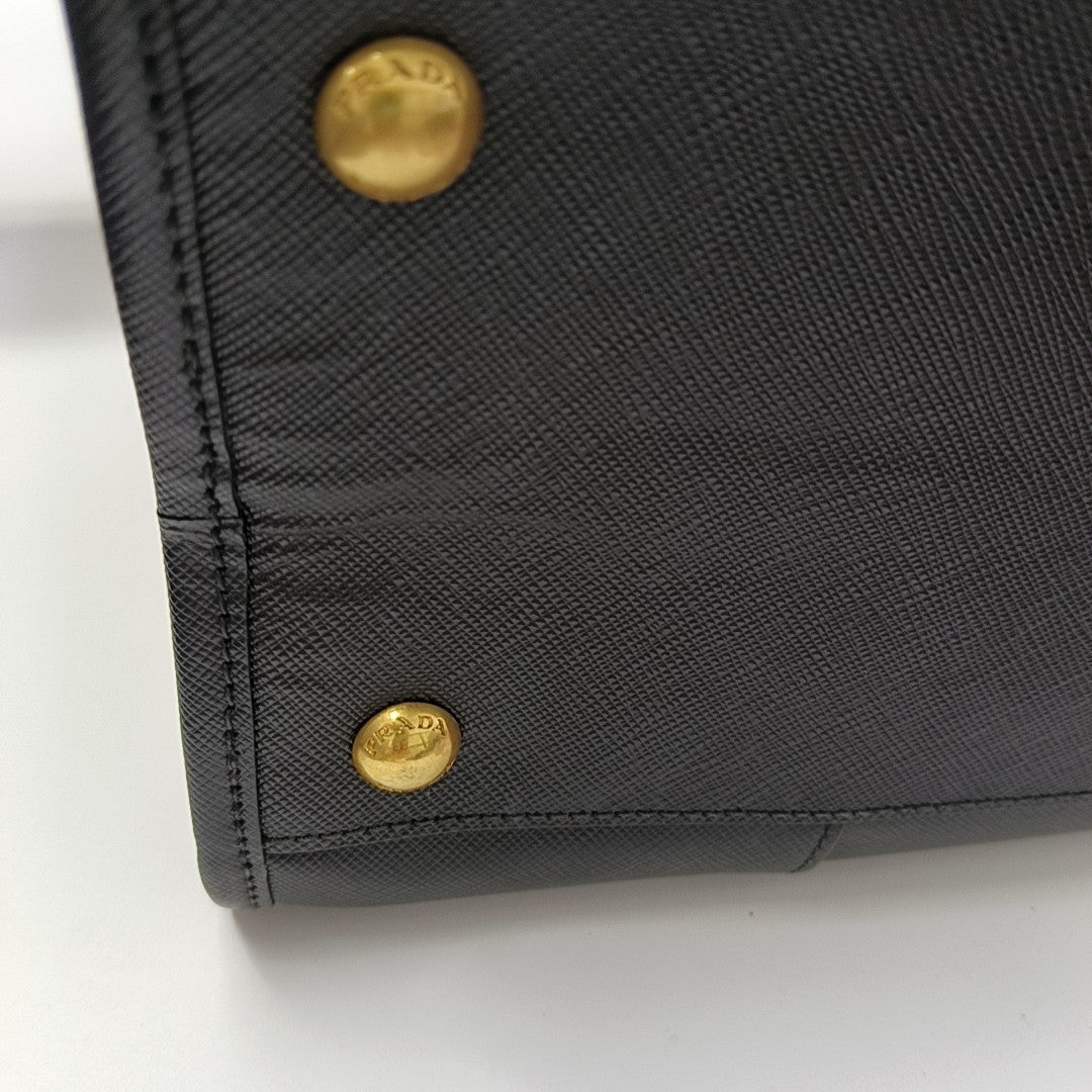 Saffiano Calfskin Shoulder Bag Black