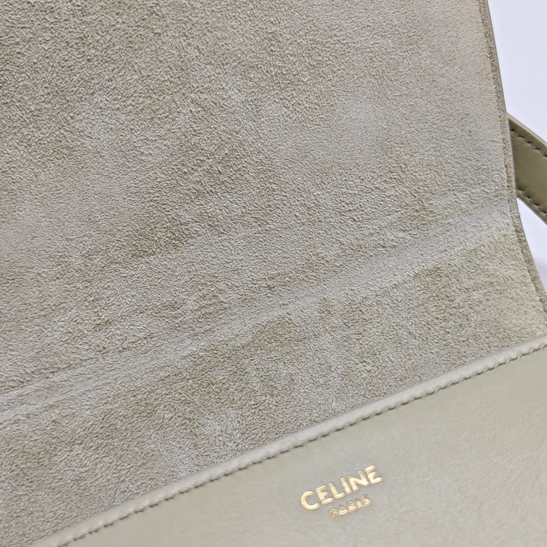 TRIOMPHE Mini Calfskin Green