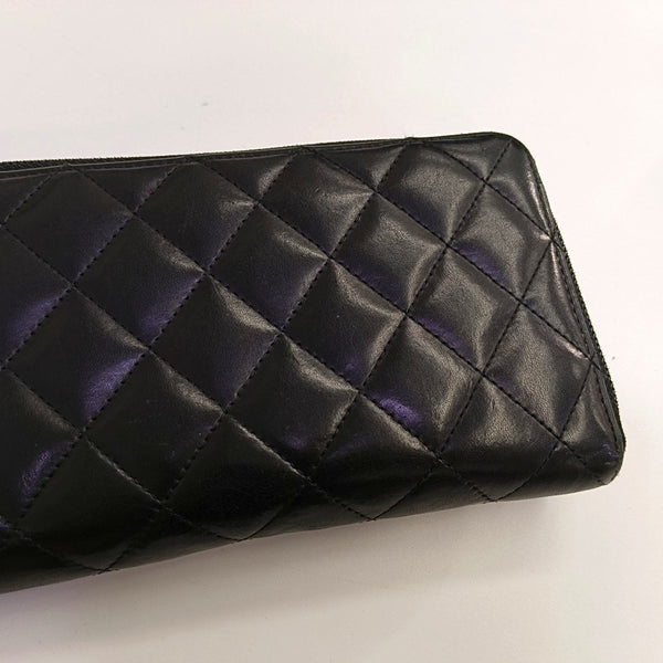 Authenticated pre-owned  CAMBON Quilted Calfskin Black - Clutch at Looply