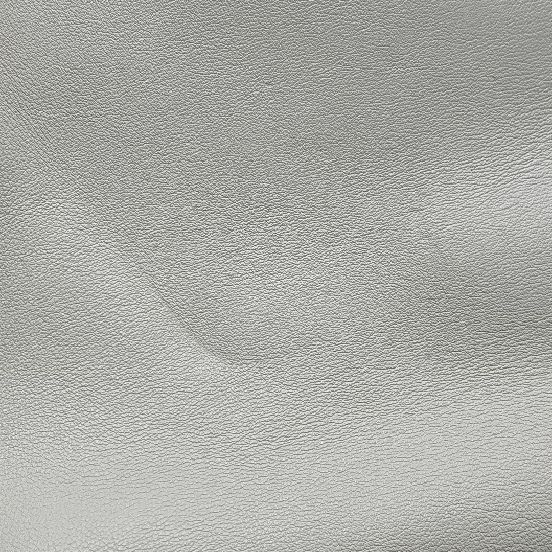 Peekaboo Large Calfskin White