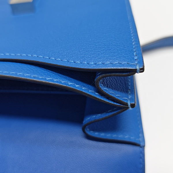 Constance 18 Evercolor Blue