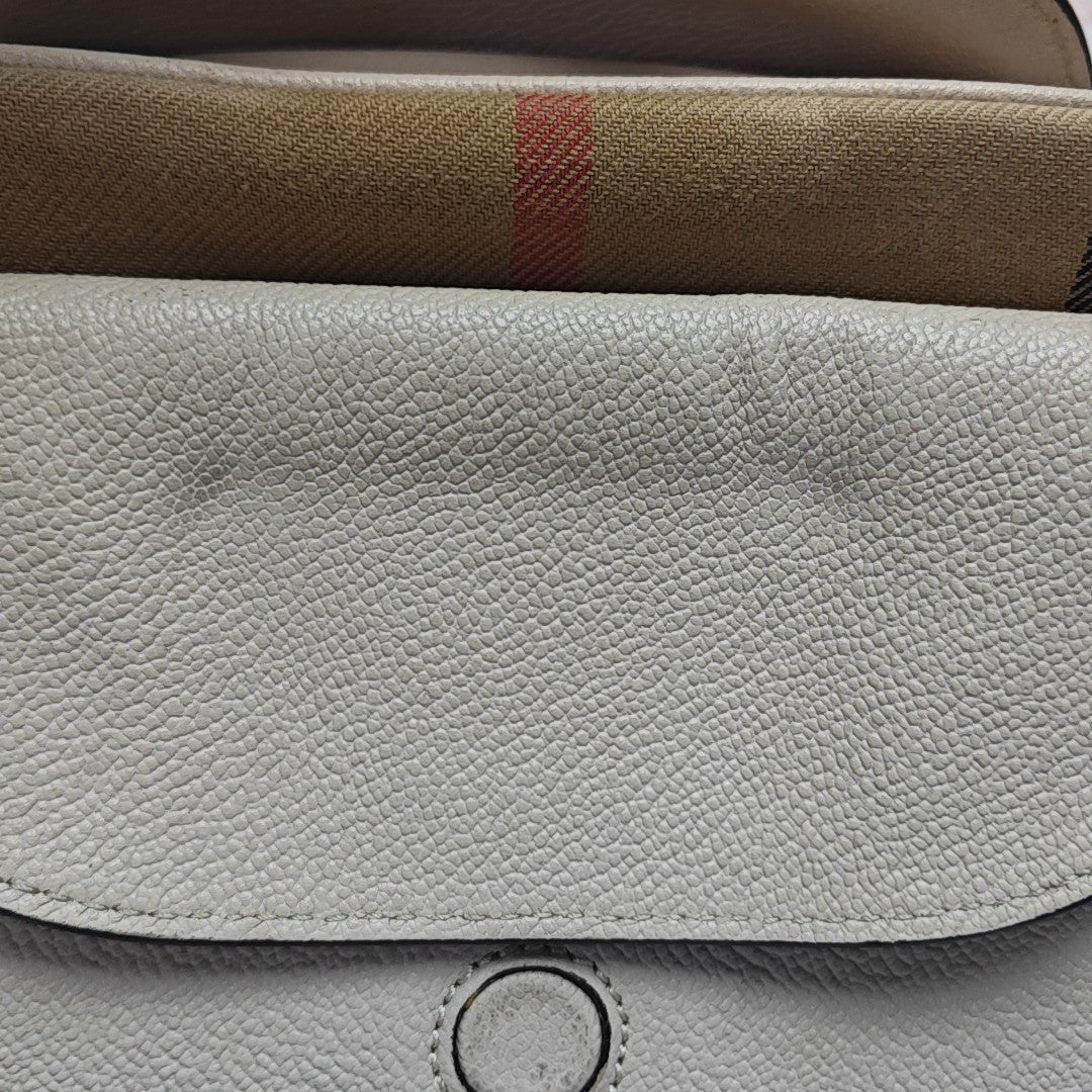 Buckle Calfskin Beige