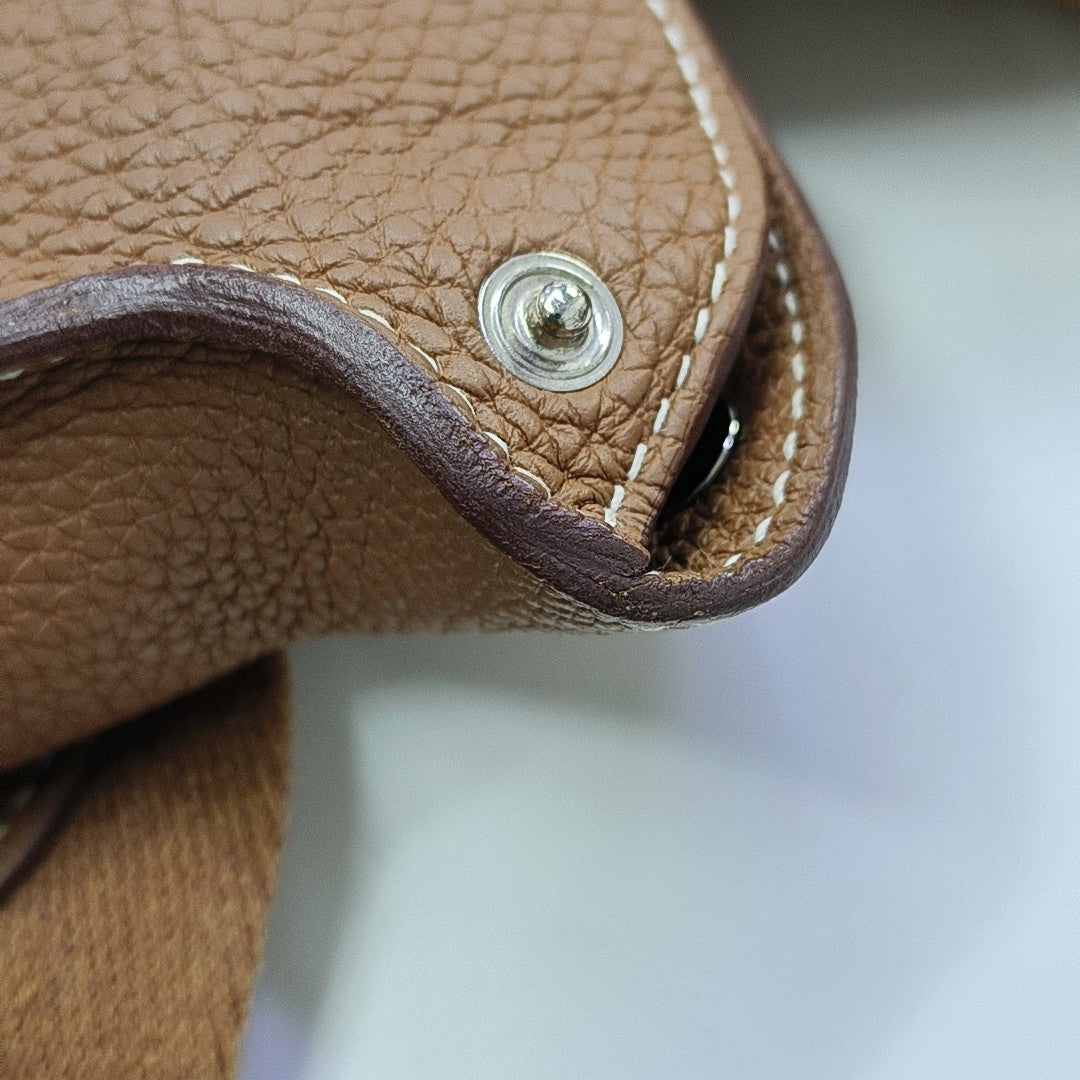 VIDEPOCHES Calfskin Brown