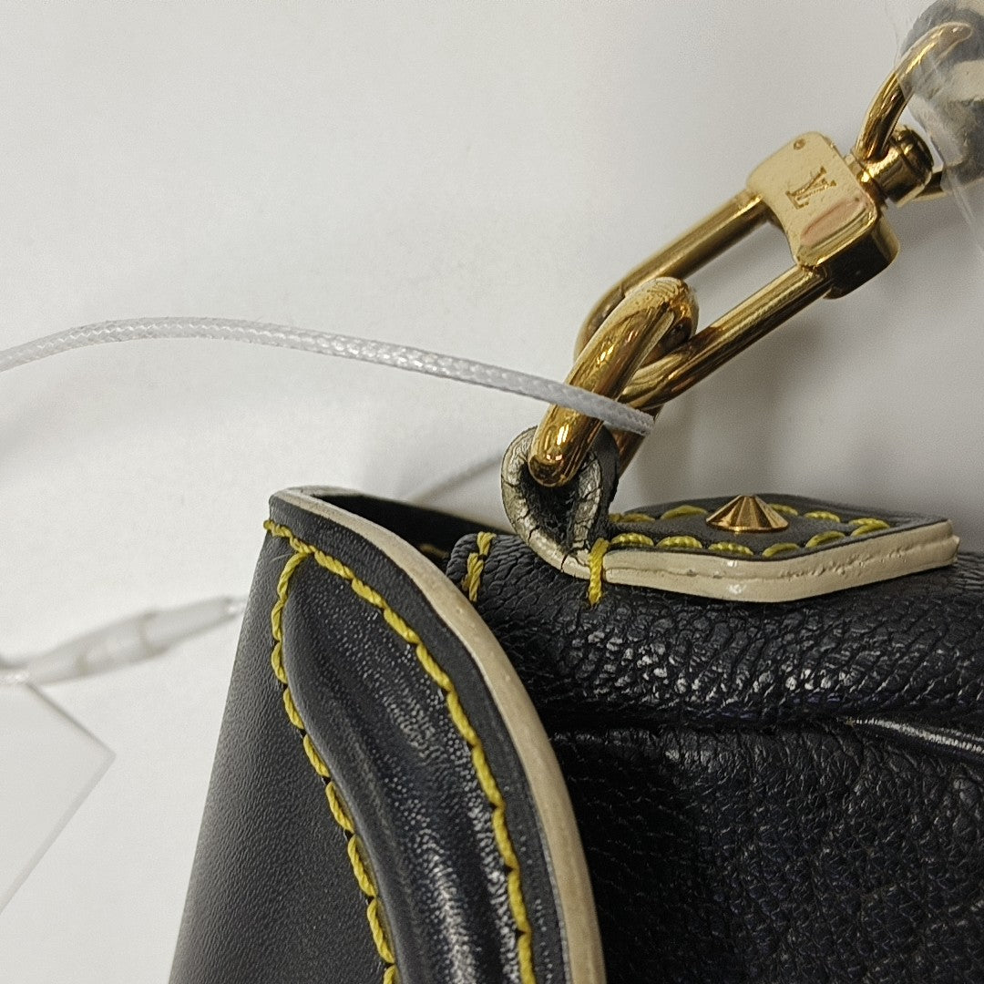 LE SUPERBE Calfskin Black