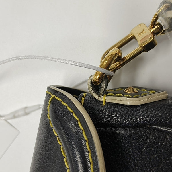 LE SUPERBE Calfskin Black