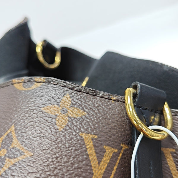 NÉONOÉ MM Monogram Coated Canvas Brown