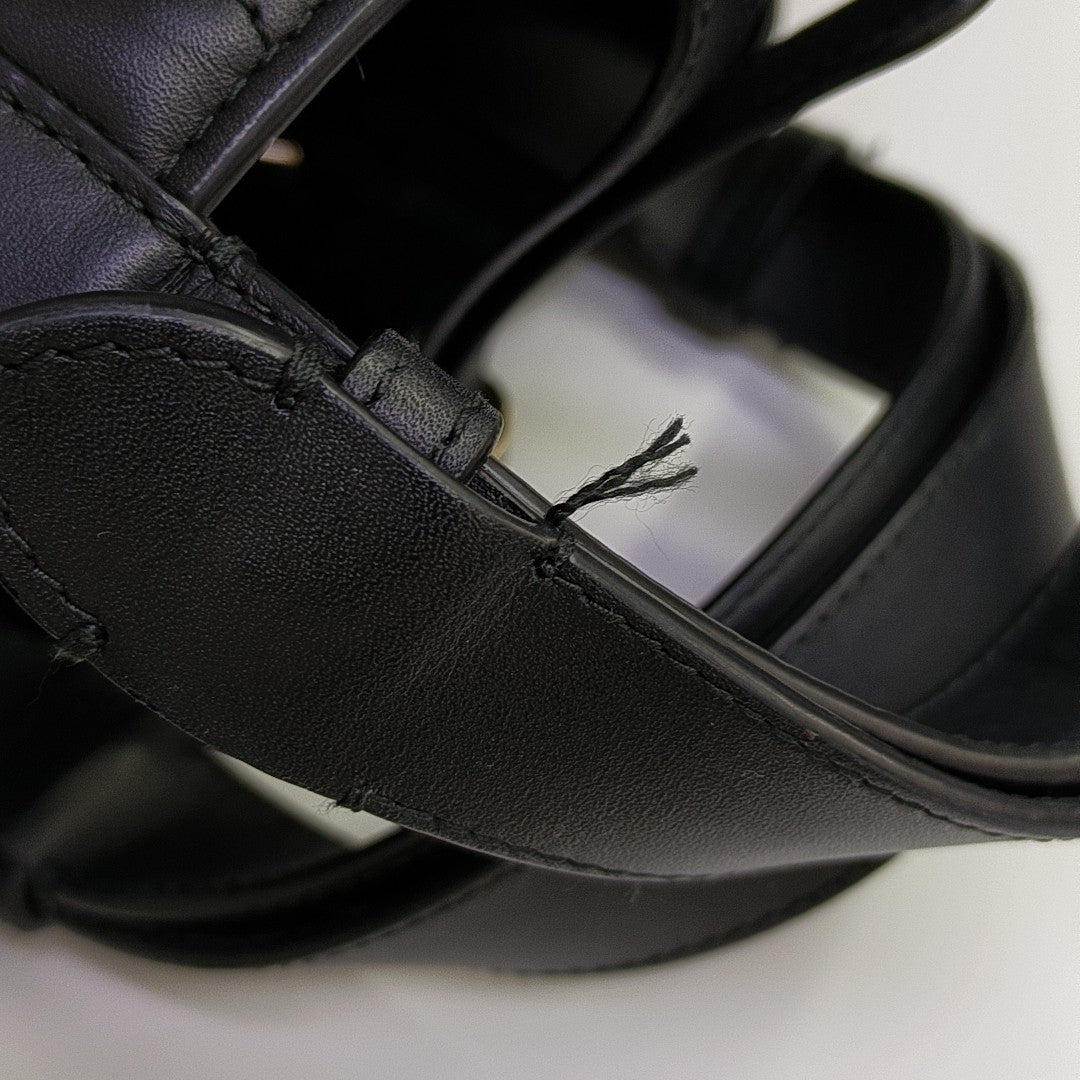 Toujours Small Cannage Calfskin Black