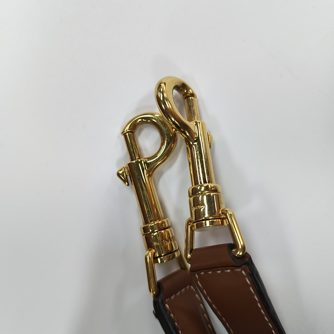 BUCKET 16 Calfskin Brown