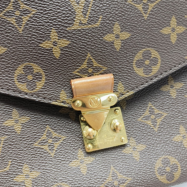 MÉTIS MM Monogram Coated Canvas Brown