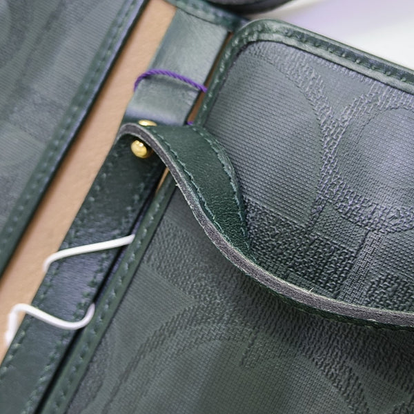 Special Material Shoulder Bag Green