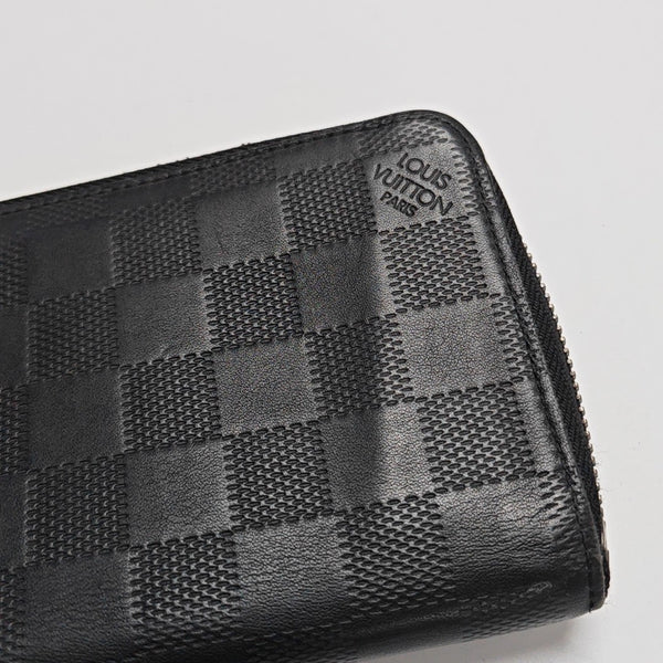 ZIPPY Damier Graphite Calfskin Black Wallet