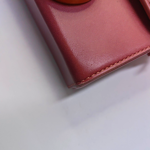 Authenticated pre-owned  30 Montaigne Calfskin Multicolor - Shoulder Bag at Looply