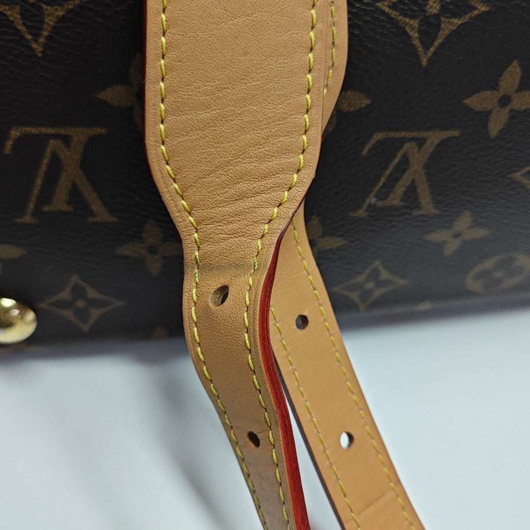 CARRYALL PM Monogram Coated Canvas Brown