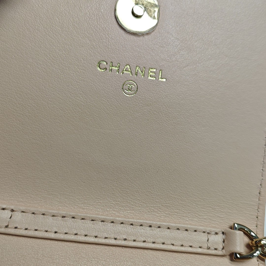 Quilted Grained Calfskin Pink