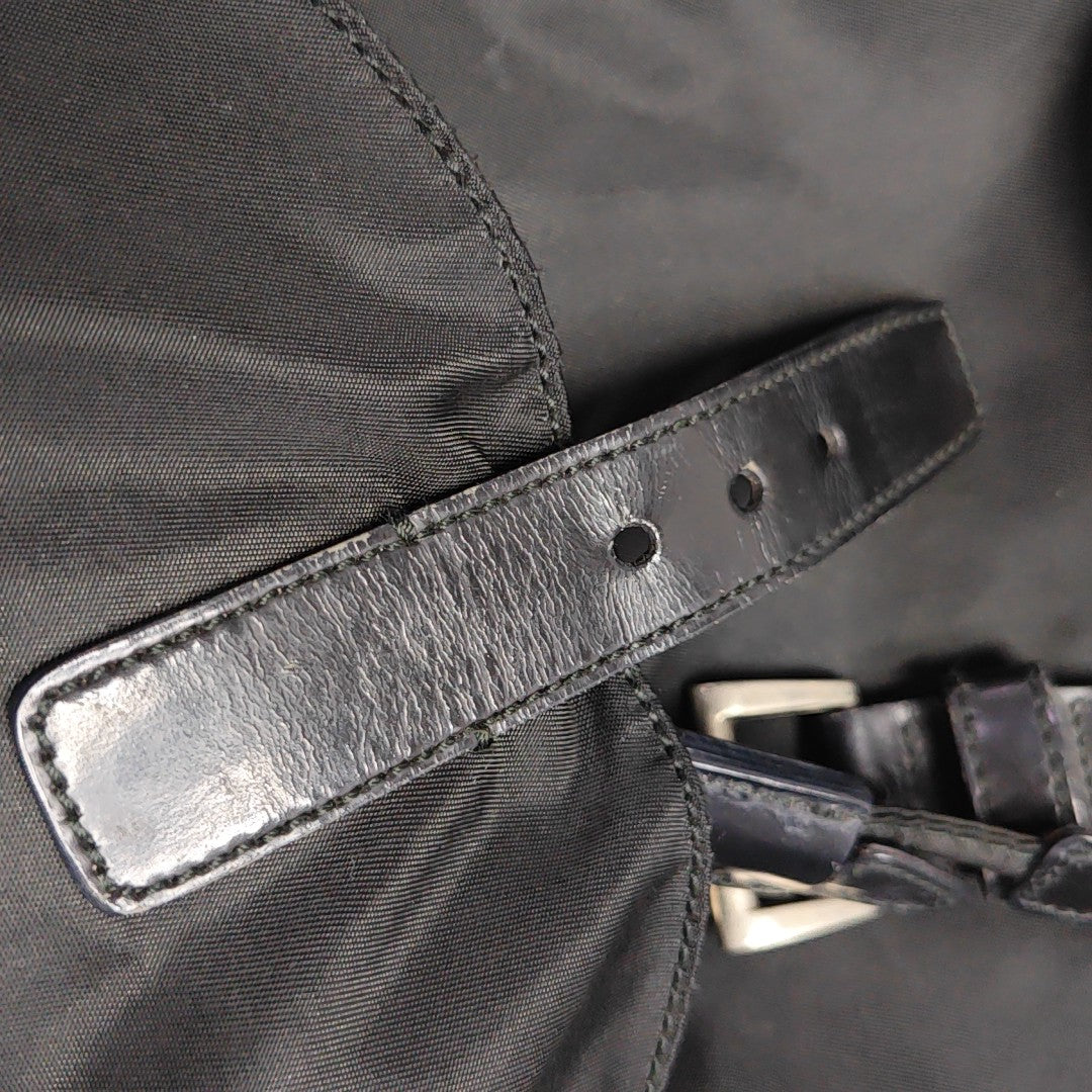 Vela Nylon Black