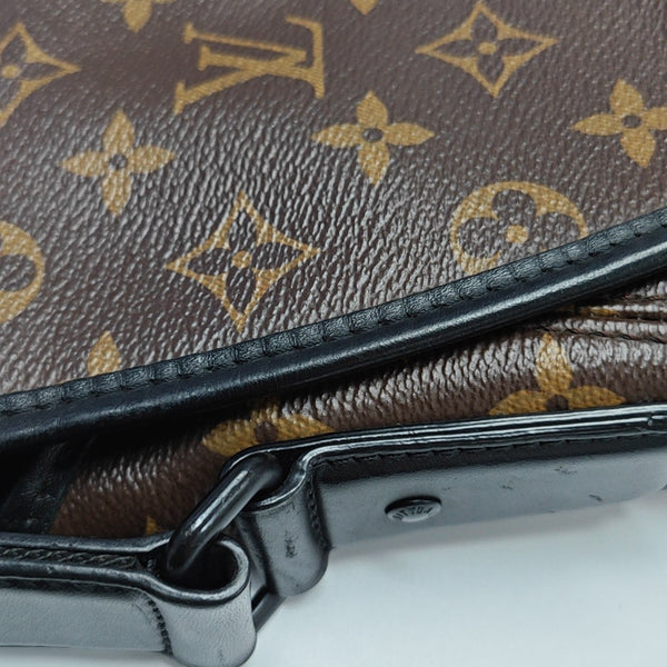 MAGNETIC Monogram Coated Canvas Brown