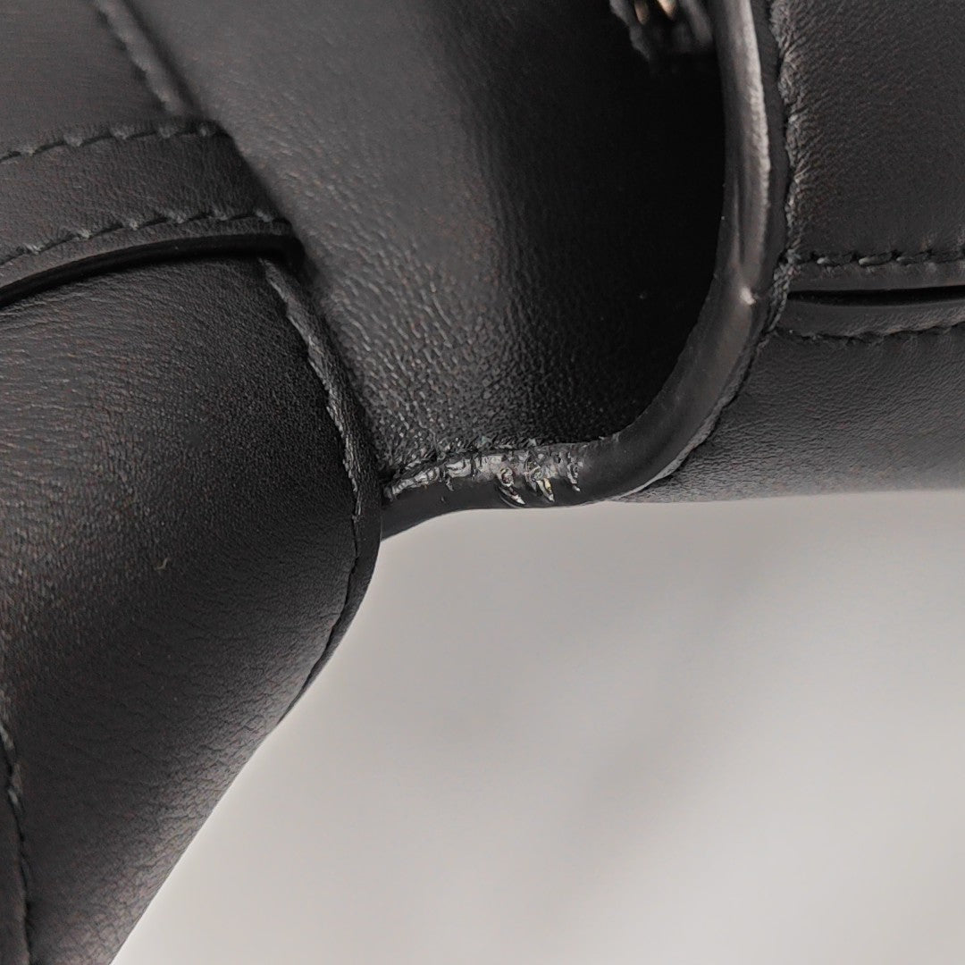 Downtown Medium Calfskin Black