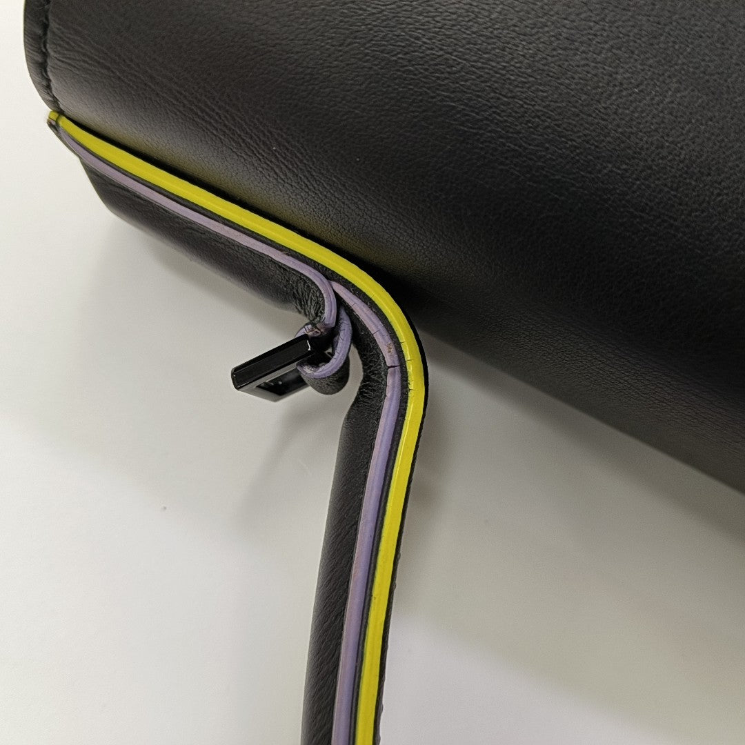Tempête Medium Calfskin Black