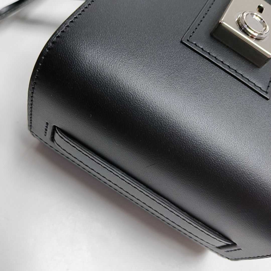 Calfskin Shoulder Bag Black