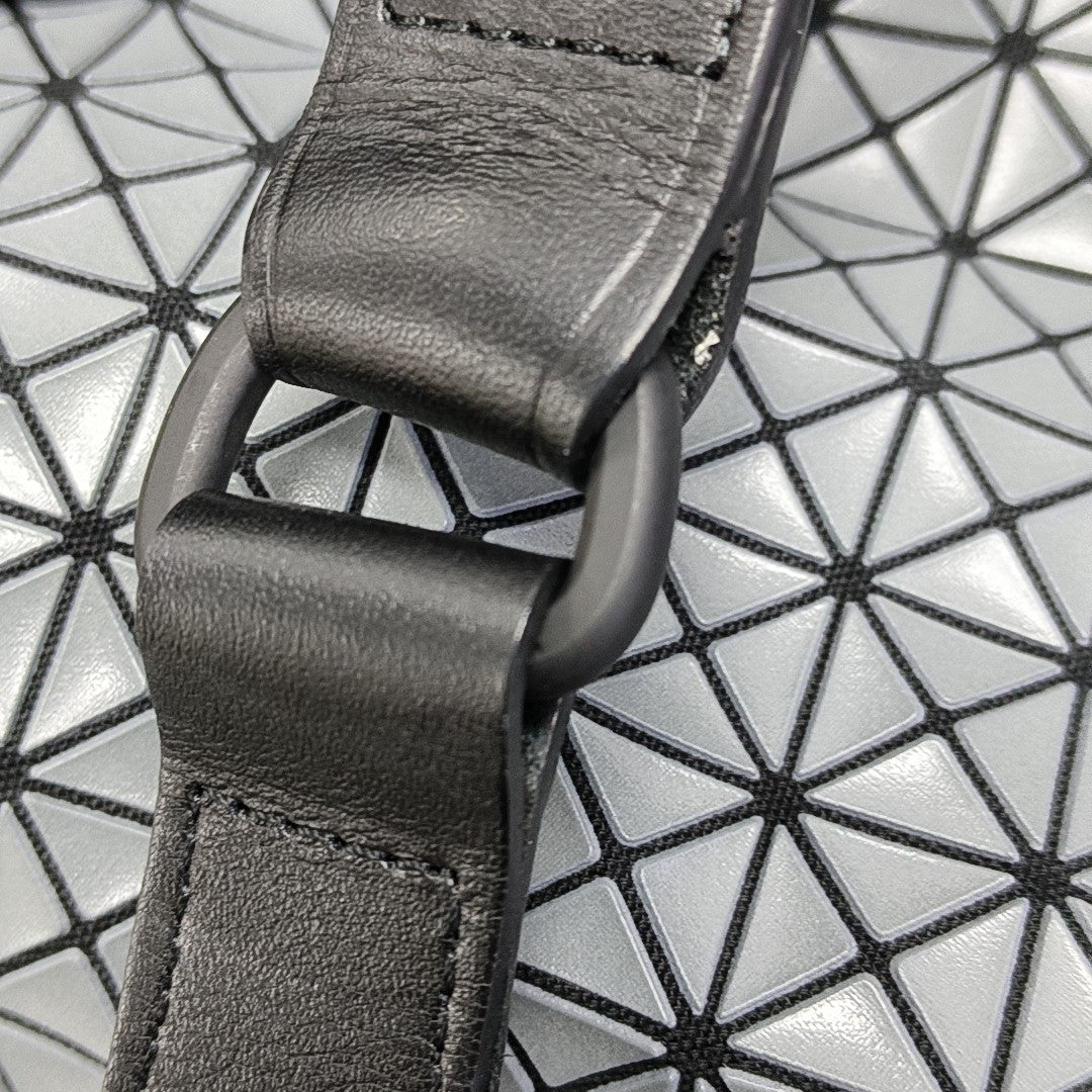 Special Material Shoulder Bag Gray