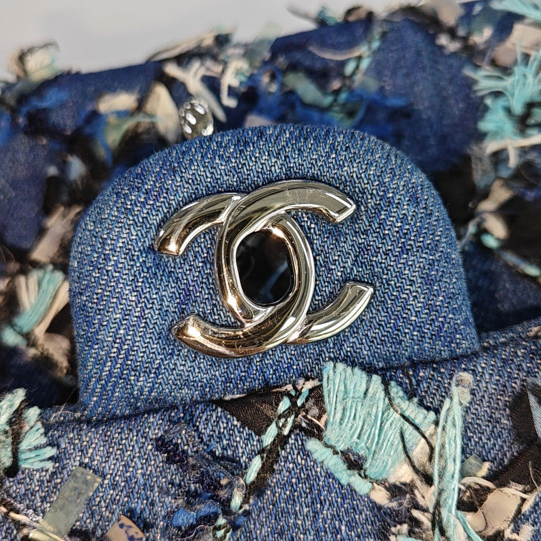 CLASSIC FLAP Mini Quilted Wool Blue