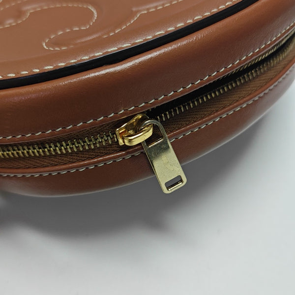 TRIOMPHE Small Calfskin Brown