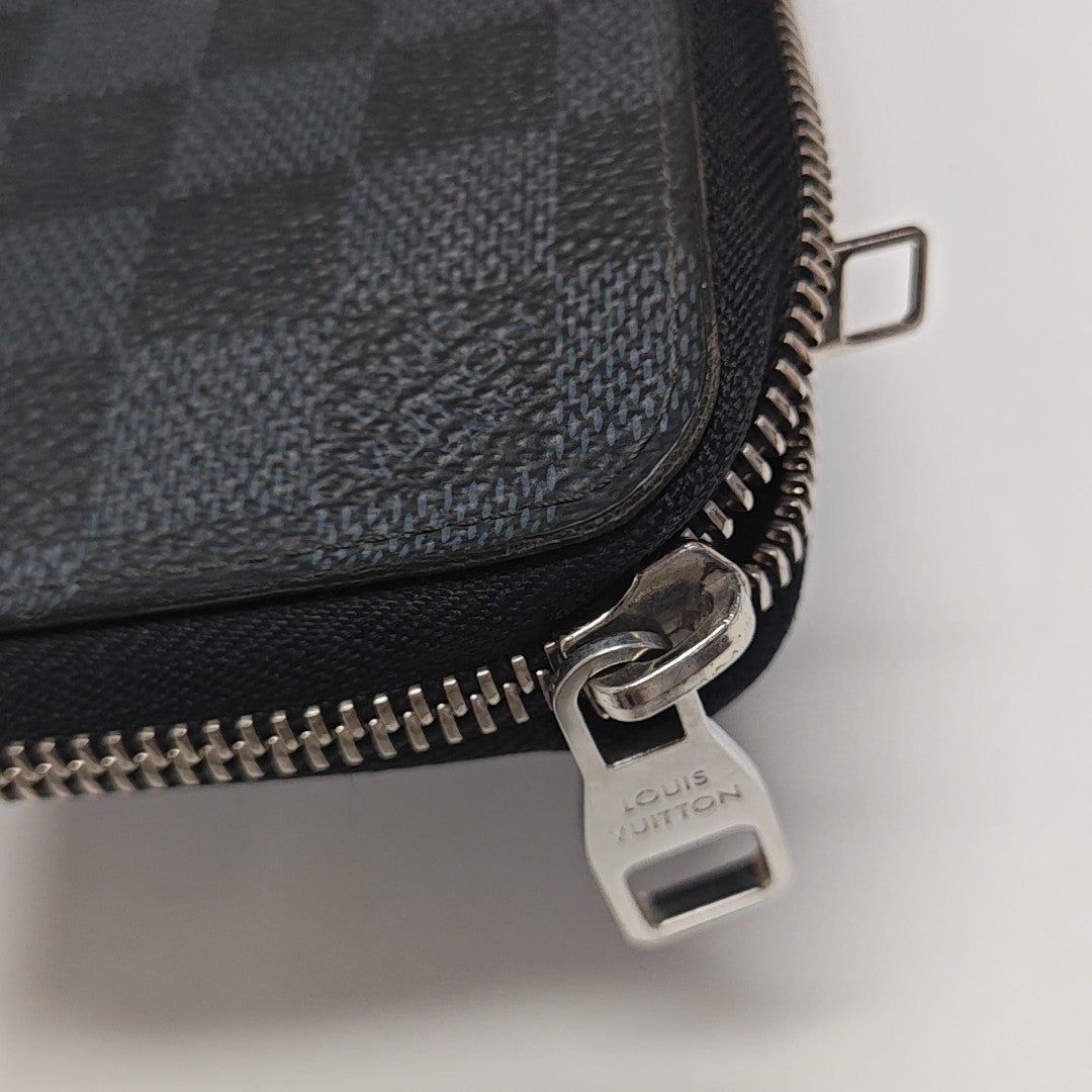 ZIPPY Damier Coated Canvas Blue Wallet