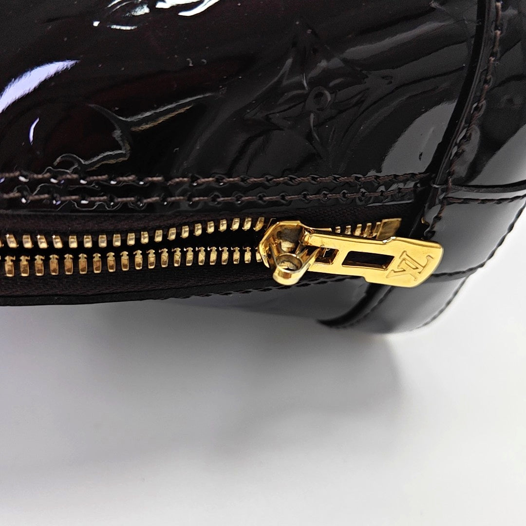 Authenticated pre-owned  ALMA BB Patent Leather Burgundy - Shoulder Bag at Looply