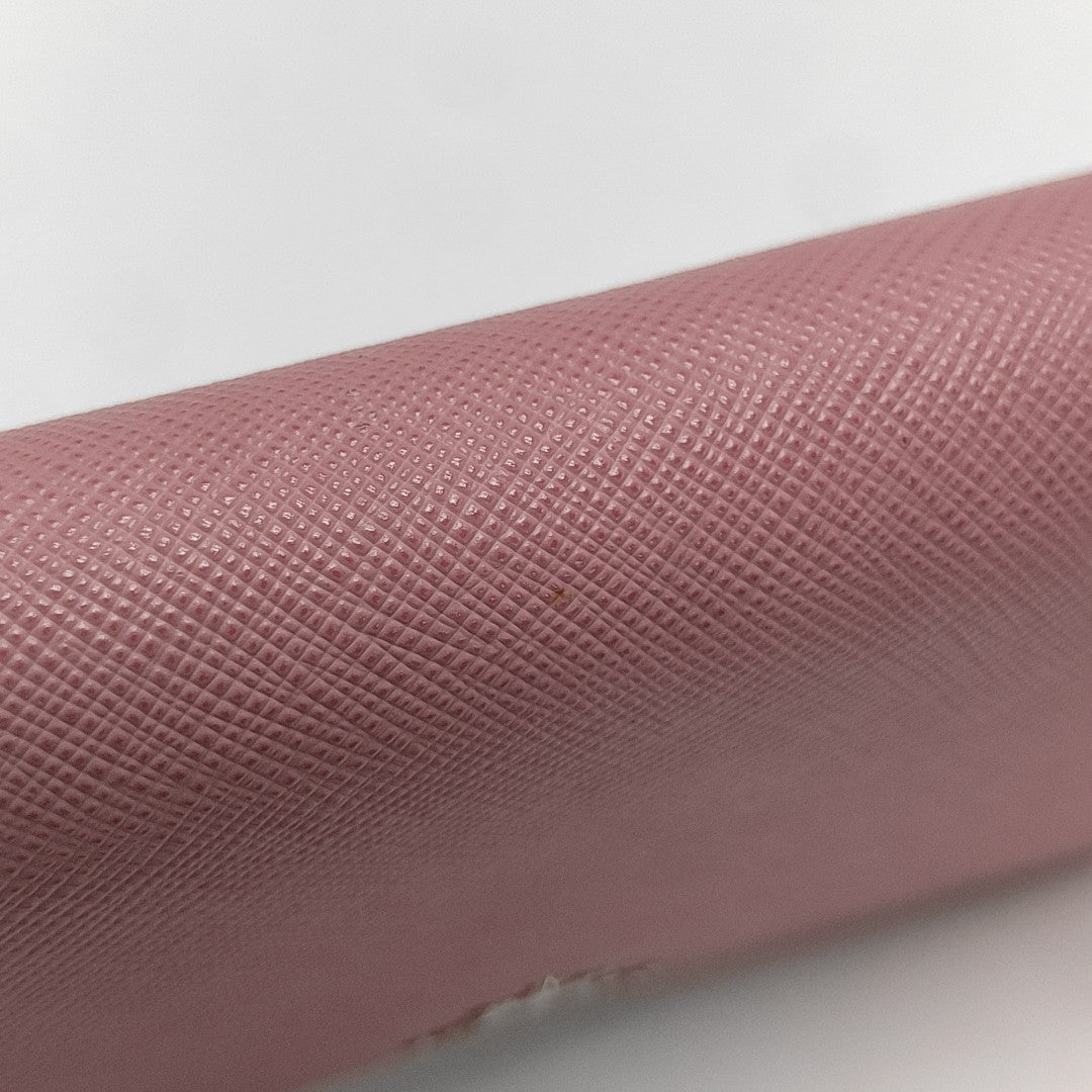 Zippy Wallet Saffiano Calfskin Pink