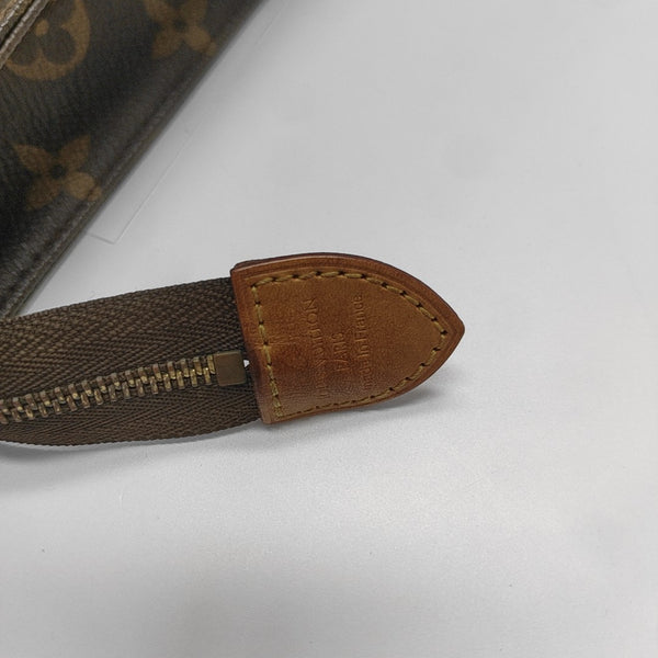 TOILET POCKET 26 Monogram Coated Canvas Brown
