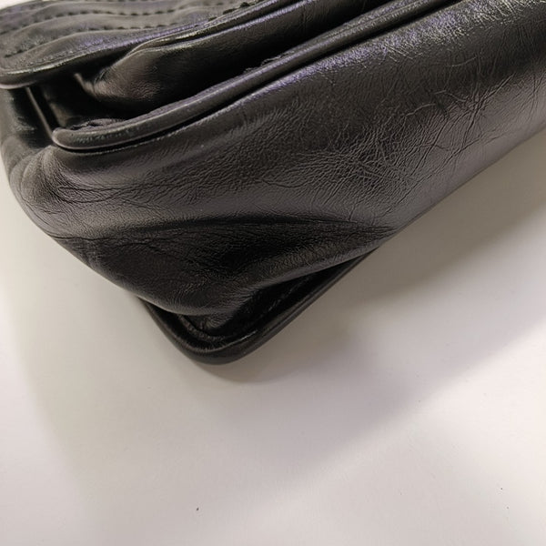 NIKI Medium Chevron Calfskin Black