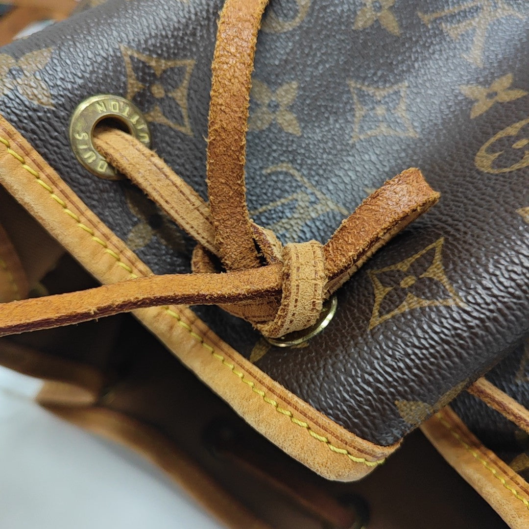 NÉONOÉ PM Monogram Coated Canvas Brown